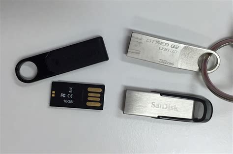 Finding the right USB flash drive for keychain – Robert Setiadi Website