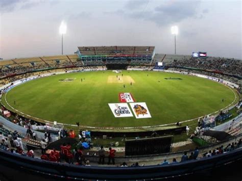 Rajiv Gandhi International Stadium Hyderabad Pitch Report for IPL 2023 ...