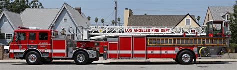 Los Angeles Fire Department, Los Angeles, CA. Ladder Truck. #Setcom, #LA, #Fire, #Ladder, #LAFD ...