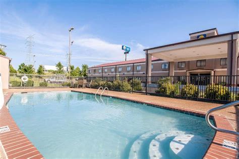 Comfort Inn Jackson I-40 Hotel (Jackson (TN)) - Deals, Photos & Reviews