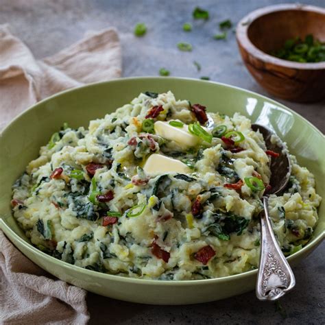 Irish Colcannon Recipe (with Bacon) - Olivia's Cuisine