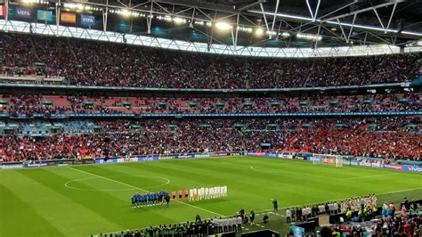 GOAL on Twitter: "𝐒𝐩𝐢𝐧𝐞-𝐭𝐢𝐧𝐠𝐥𝐢𝐧𝐠 Italy's national anthem at Wembley was ...