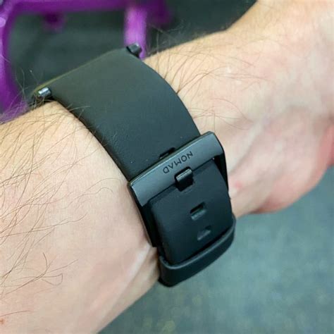 Nomad Active Strap Waterproof Leather Apple Watch band review - The Gadgeteer