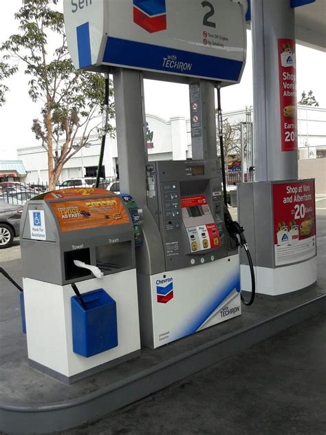 Chevron Stations Extra Mile - 11 Reviews - Gas Stations - 2160 Harbor ...