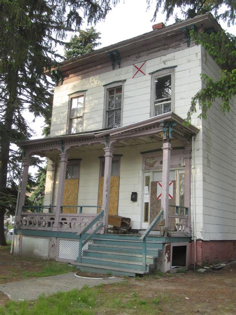 The Picturesque Style: Italianate Architecture: 70 Thompson Street ...