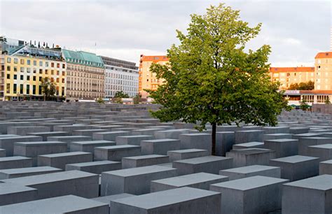 Holocaust Memorial – Berlin.de