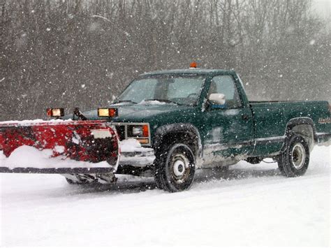 Best Snow Plow Truck Tips for Serious Towing Job - Trucks Brands