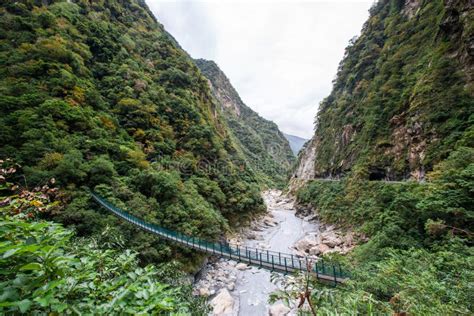 Suspension Bridge in Taroko Gorge Stock Image - Image of mountains, river: 53498235