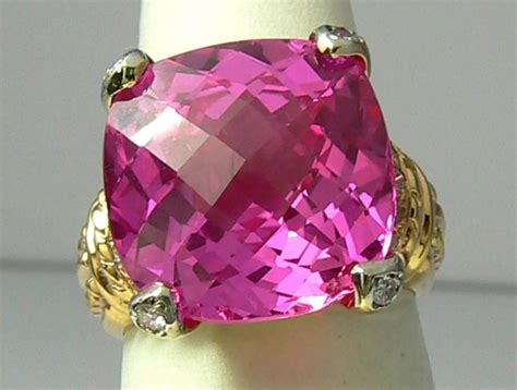 Gorgeous! Pink Topaz & Diamond Ring 12cts