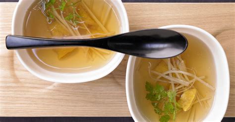 Chicken Consommé Recipe | EatSmarter