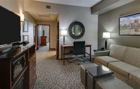 Drury Inn & Suites Columbus Polaris - Drury Hotels