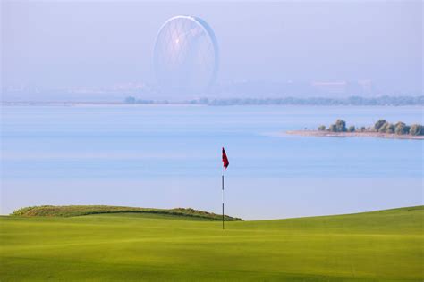 Yas Links Golf Club | Glencor Golf Holidays