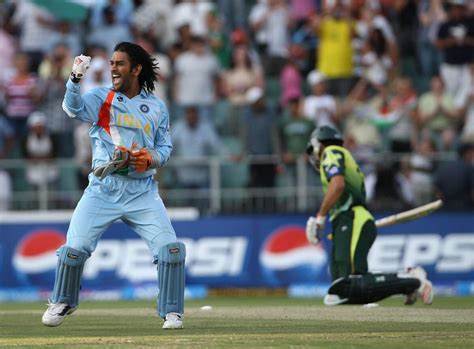 The story of Dhoni being made India captain for 2007 World T20 - Sportstar