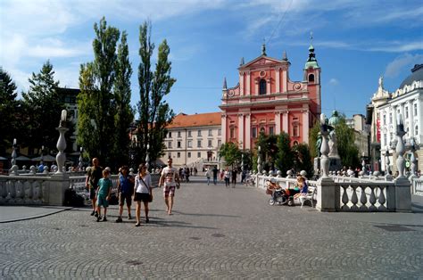 33 Beautiful Ljubljana Old Town Photos To Inspire You To Visit Slovenia