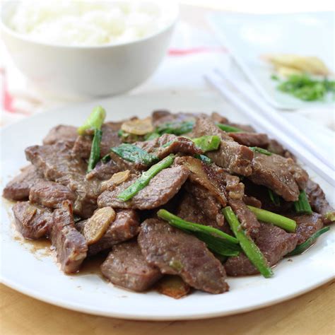 Stir Fry Beef with Ginger and Scallions - Joyous Apron