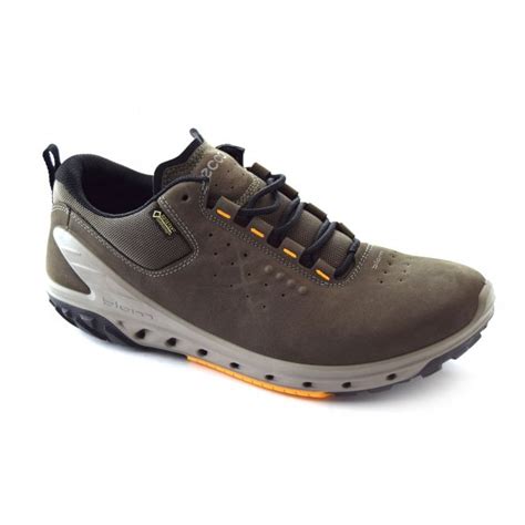 ECCO BIOM MEN'S WALKING SHOE