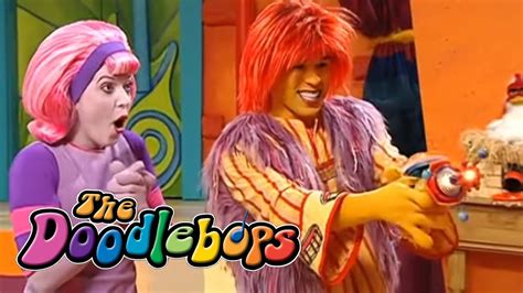 Moe's Invention 🌈 The Doodlebops 302 | Full Episode - YouTube