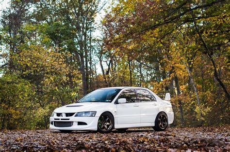 Download Vehicle Mitsubishi Lancer Evolution VIII 4k Ultra HD Wallpaper ...