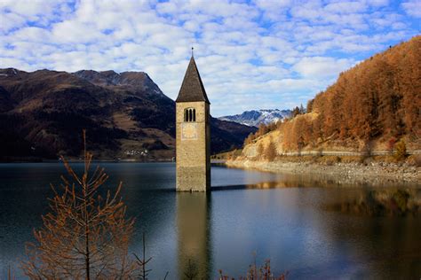 Underwater Village: Lake Reschen | Auto Europe