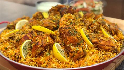 Chicken Tikka Biryani Recipe By Saadat Siddiqui | Chicken Recipes in ...