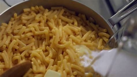 Kraft Macaroni & Cheese Shapes TV Commercial, 'Spectator' - iSpot.tv