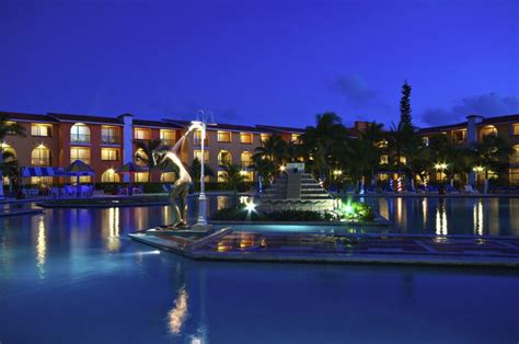 Hotel Cozumel & Resort Reviews & Specials - Bluewater Dive Travel