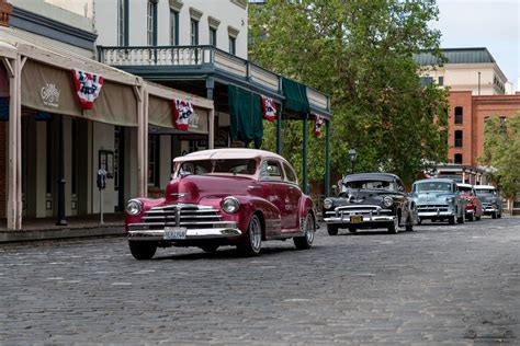 Old Town Sacramento classic car show — Old Custom Cars