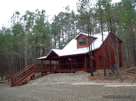 Luxury Cabins at Beavers Bend Resort Park, Broken Bow, Oklahoma Vacation Rentals | RealAdventures