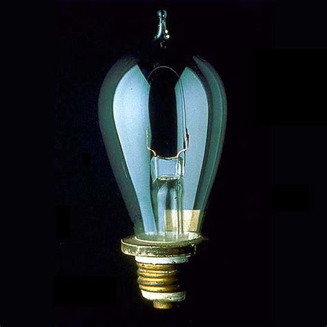 Thomas Edison's Light Bulb, 1880 | The "incandescent lamp" L… | Flickr