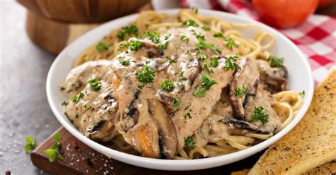 Olive Garden Chicken Marsala Recipe[Stuffed Chicken Marsala]