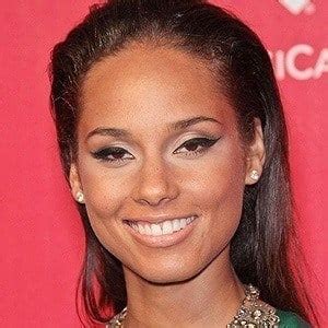 Alicia Keys - Age, Family, Bio | Famous Birthdays