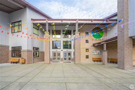 Somerset Elementary School, Bellevue WA Rankings & Reviews - Homes.com