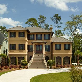 Pyramid Hip Roof | Houzz