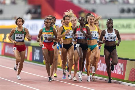 azsportsimages | Women's 1500 metres heats