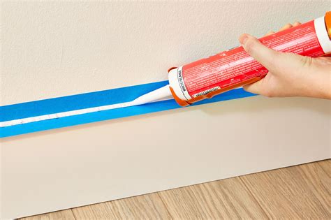 How to Use a Caulk Gun