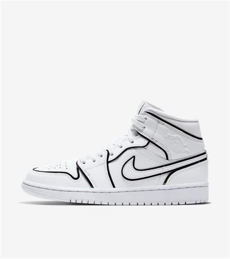 Women's Air Jordan 1 Mid 'White Lightning' Release Date. Nike SNKRS