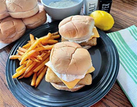 McDonald's Filet-O-Fish Calories | Is It Healthy? - TheFoodXP