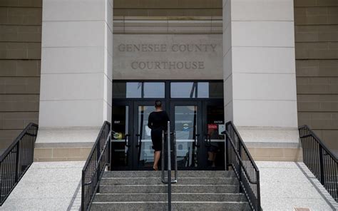 Restart of Genesee County Circuit Court jury trials delayed after ...