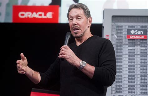 Oracle Reduces Stock-Option Grants to Larry Ellison - WSJ