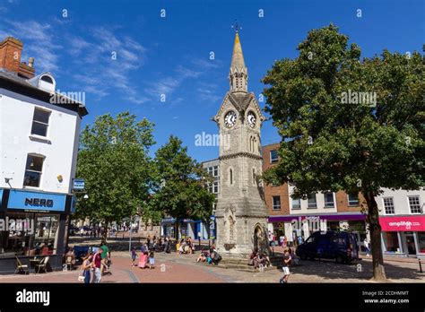 Aylesbury town centre hi-res stock photography and images - Alamy