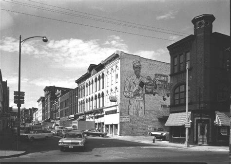 Want to check out a ton of old historic photos from TN? The Tennessee State Library and Archives ...