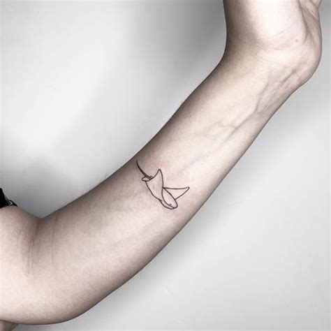 stingray tattoo - Google-søgning | Stingray tattoo, Pretty tattoos, Tattoos