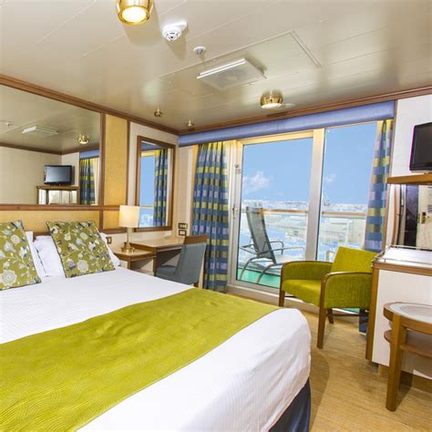 Cabins on P&O Azura | IgluCruise