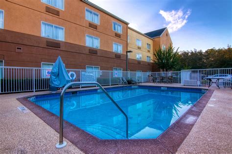 Jacksonville Hotel Photos | Fairfield Inn & Suites Jacksonville