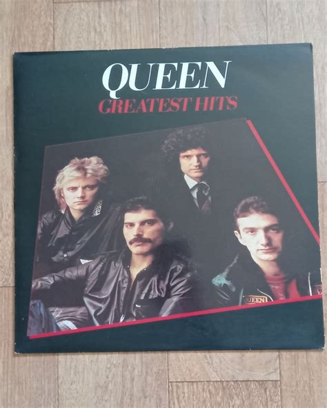 Queen - Greatest Hits Vinyl Photo | Metal Kingdom