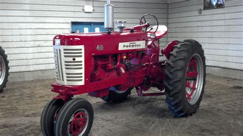 Farmall 450 Gas | Farmall, Farmall tractors, Ford tractors