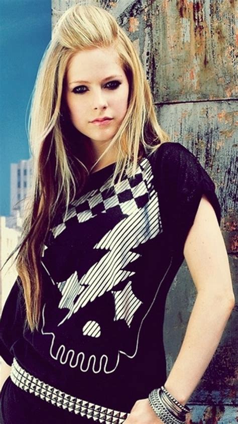 Rock Avril Lavigne - The iPhone Wallpapers