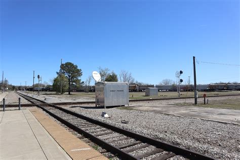 The Model Railroader's Notebook: Trackwork Close Up - Diamond Crossing ...