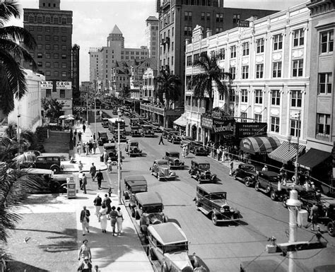 1934- Flagler Street | Visiter miami, Voyage miami, Miami