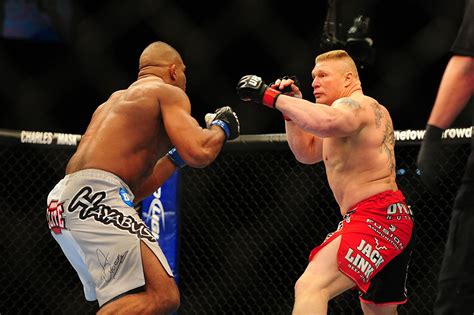 Alistair Overeem def. Brock Lesnar at UFC 141: Best photos | MMA Junkie